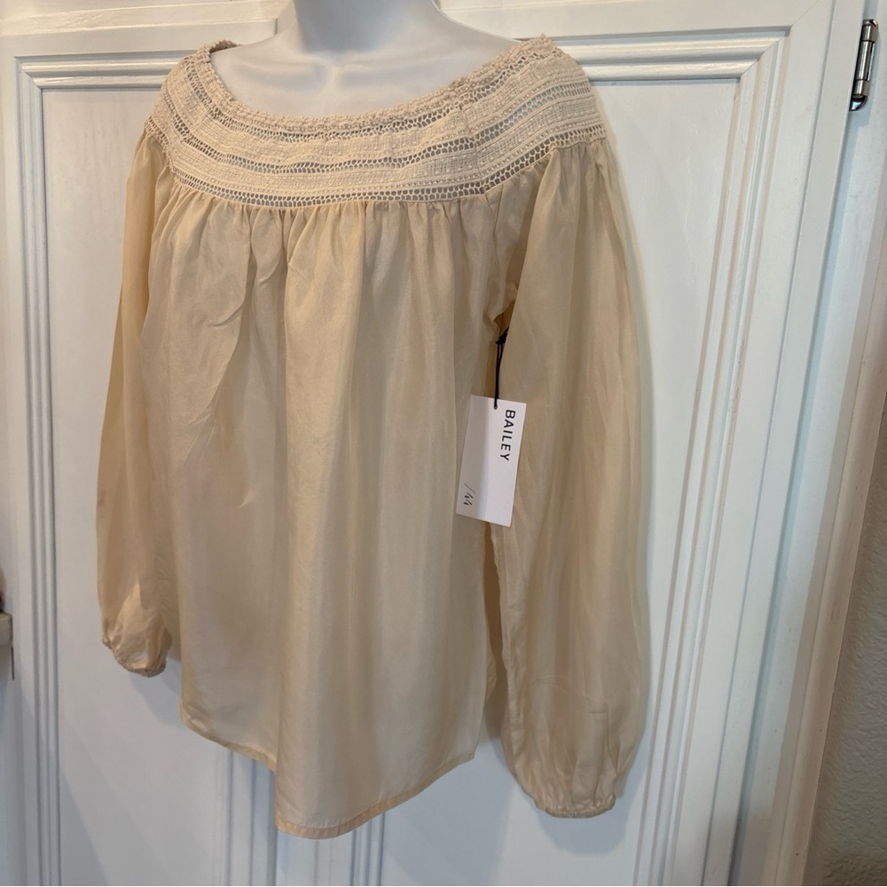 NWT Bailey 44 Off Shoulder 100% Silk Scoop Neck Blouse Long Sleeves Beige Sz XS